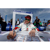 Svetové podujatie FIA WTCC zavítalo na Slovensko. Nechýbala autogramiága hviezd